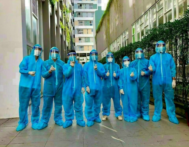 Tính năng của quần áo bảo hộ y tế