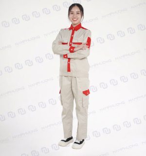 Đồng phục bảo hộ ngành dầu khí vải Kaki phối màu kem – đỏ dáng suông [Mã DDK-05]