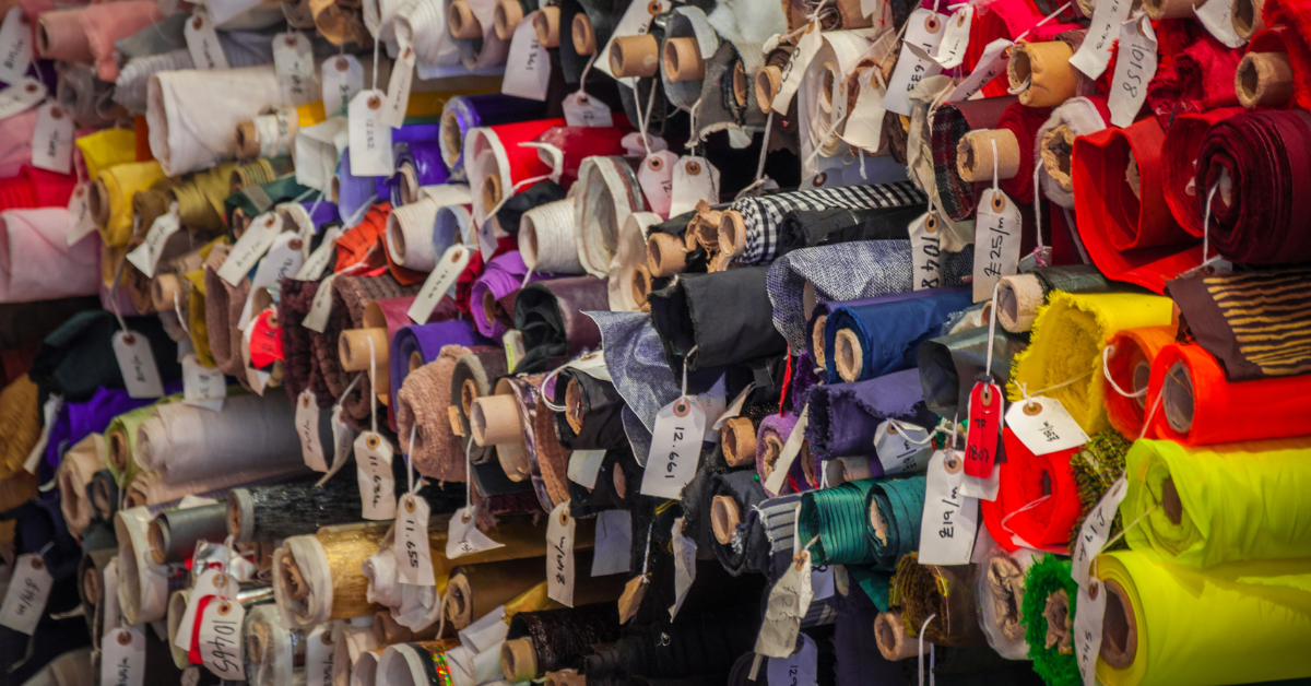 Lựa chọn công ty may đảm bảo chất lượng vải và phụ liệu sử dụng