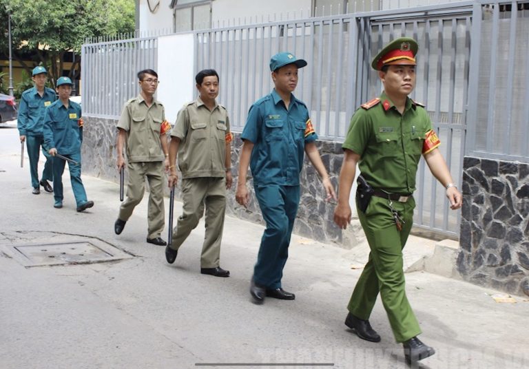 Đồng phục bảo vệ tổ dân phố