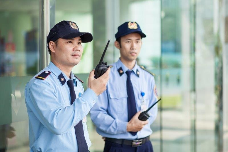Đồng phục bảo vệ khách sạn chuyên nghiệp tạo ấn tượng chỉn chu, lịch sự