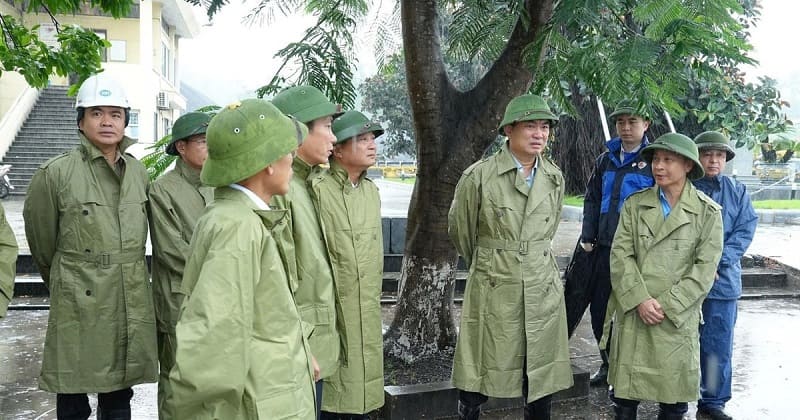 Nên chọn áo mưa phù hợp với mục đích sử dụng