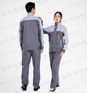 Chất liệu Kaki bền bỉ đáp ứng cường độ làm việc trong kho hàng