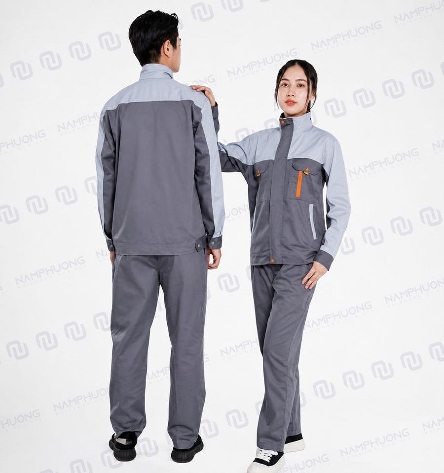 Chất liệu Kaki bền bỉ đáp ứng cường độ làm việc trong kho hàng