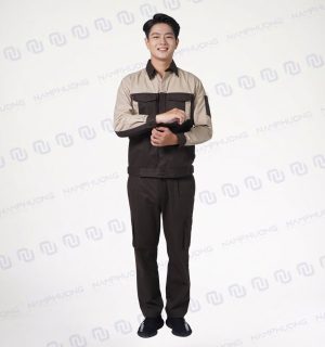 Đồng phục bảo hộ nhà máy DNM-08 phối màu nâu đậm và kem hiện đại