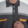 Khóa kéo được che bởi nẹp áo chắc chắn, tăng tính thẩm mỹ và bảo vệ trang phục khi sử dụng