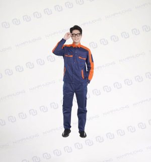Quần bảo hộ dùng màu xanh navy đồng bộ với áo