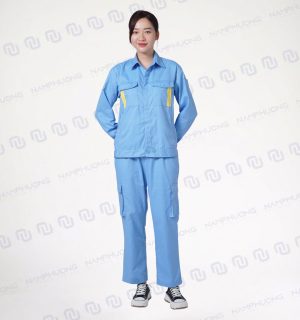 Mẫu đồng phục bảo hộ công nhân DCN-15 form dáng suông, thoáng mát và dễ vận động