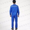 Quần bảo hộ thiết kế dáng suông rộng rãi, tạo sự thoải mái khi di chuyển và vận động liên tục