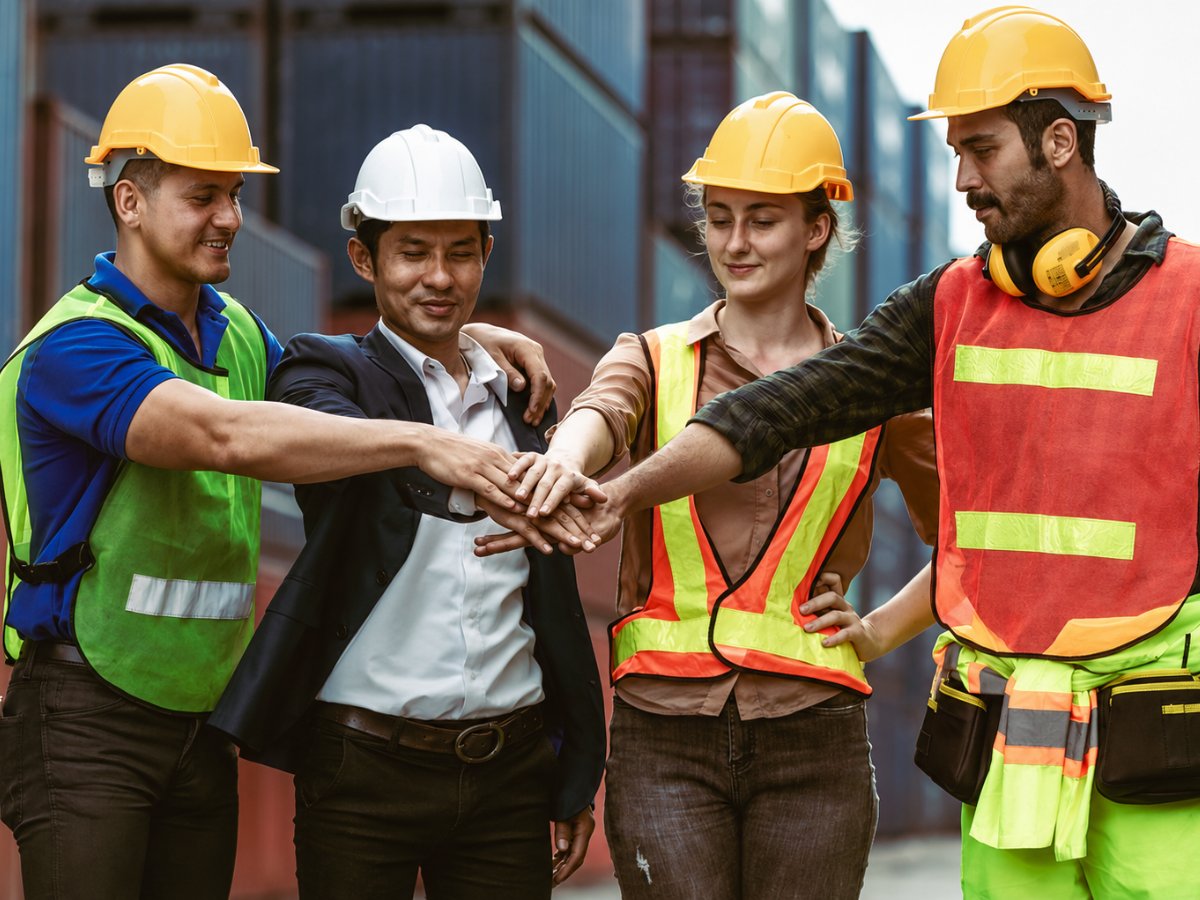 OSH là gì? Nó góp phần xây dựng môi trường làm việc an toàn hơn