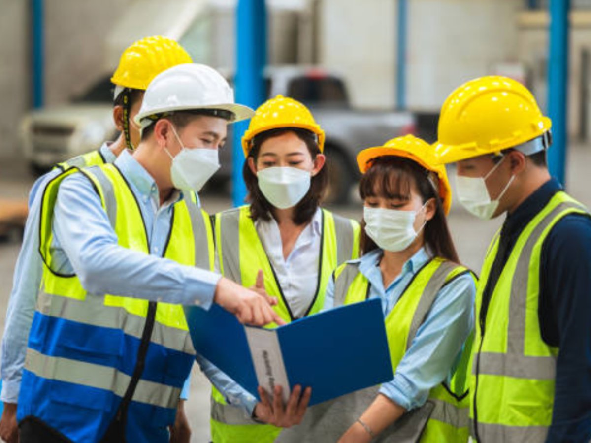 An toàn vệ sinh lao động cần sự tham gia của cả doanh nghiệp và người lao động