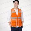 APQ-12 được thiết kế kiểu dáng gile không tay, cổ chữ V