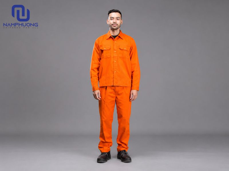 Đồng phục kỹ thuật ngành điện ưu tiên màu sắc có độ nhận diện cao