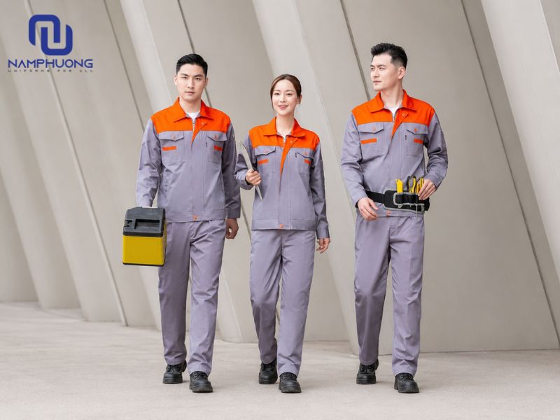 Đồng phục ngành điện áo dài tay giúp che phủ tốt hơn