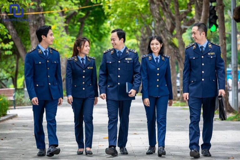 Đồng phục quản lý thị trường tạo dấu hiệu nhận diện lực lượng công vụ