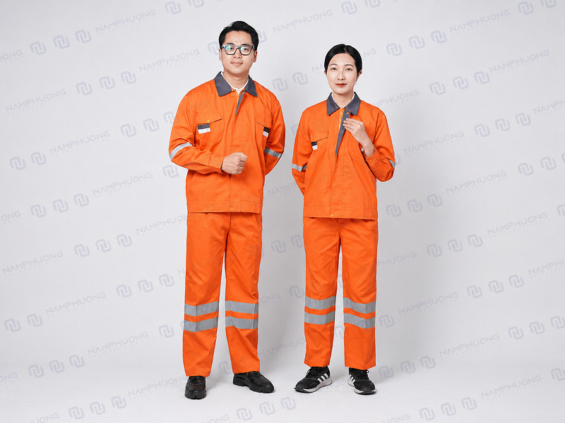 Mẫu đồng phục cơ khí phối phản giúp tăng khả năng nhận diện