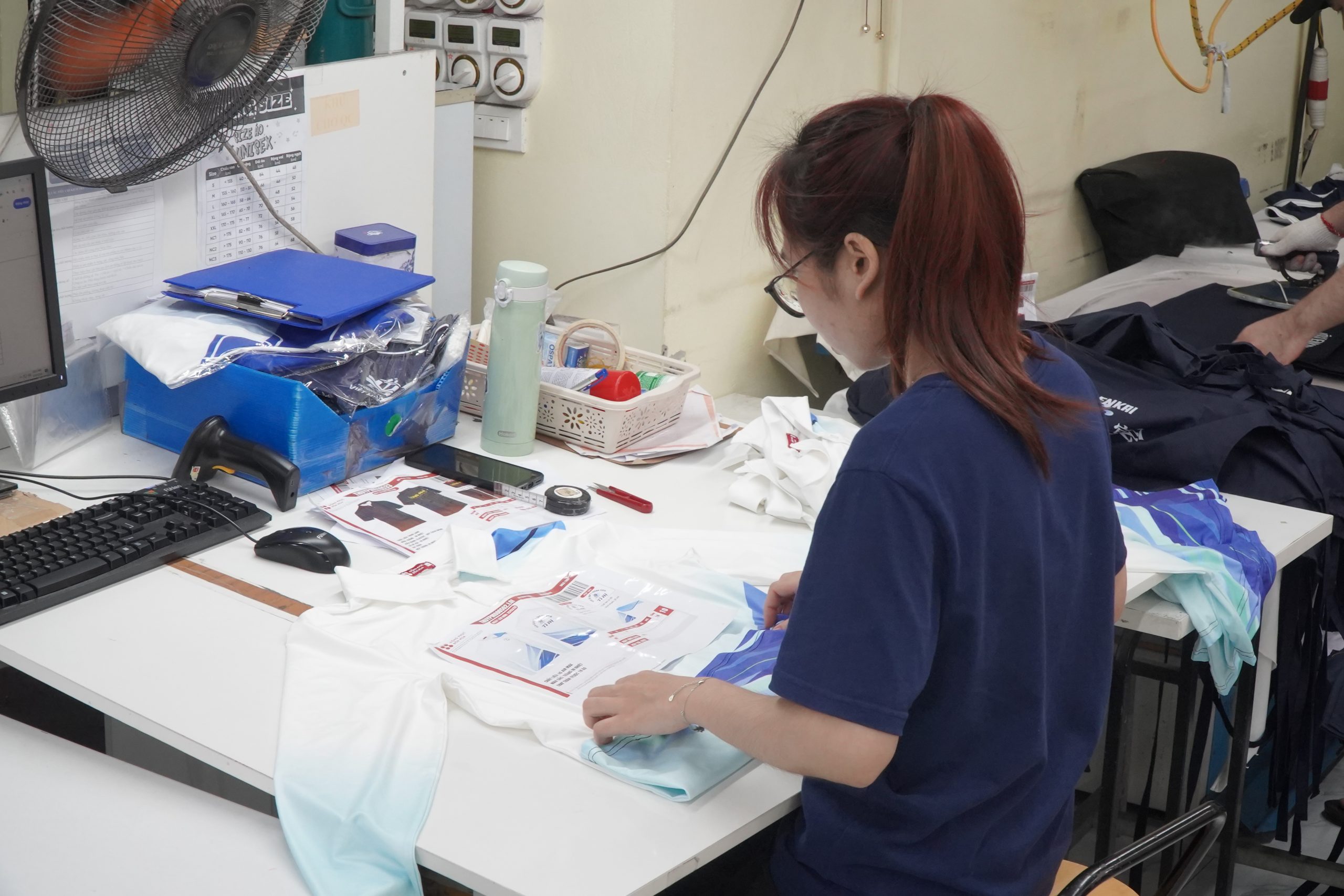 Nam Phương tư vấn chất liệu Poly Thái phù hợp nhu cầu và ngân sách doanh nghiệp
