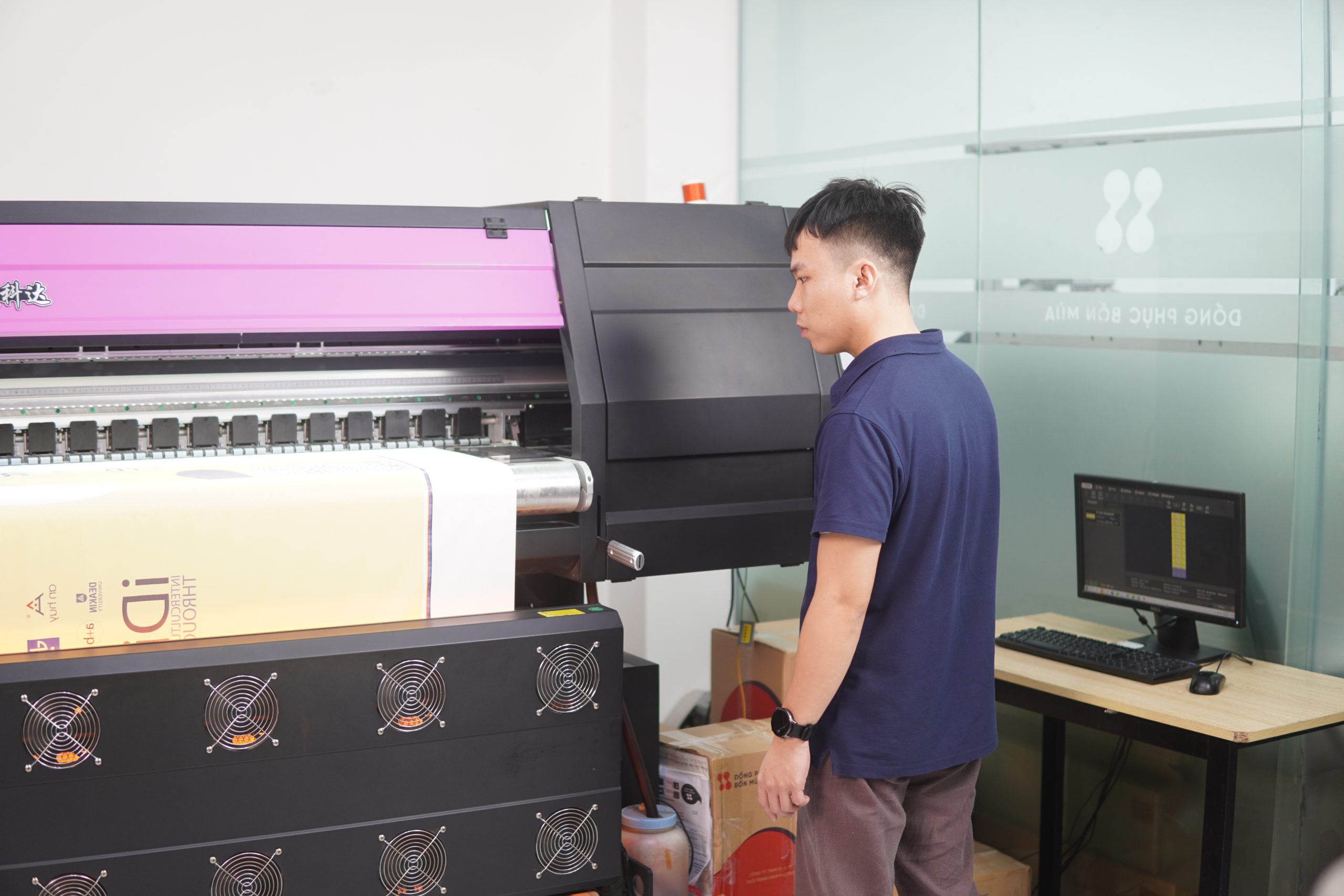 Nam Phương tư vấn giải pháp đồng phục cân đối giữa chất lượng, thẩm mỹ và ngân sách
