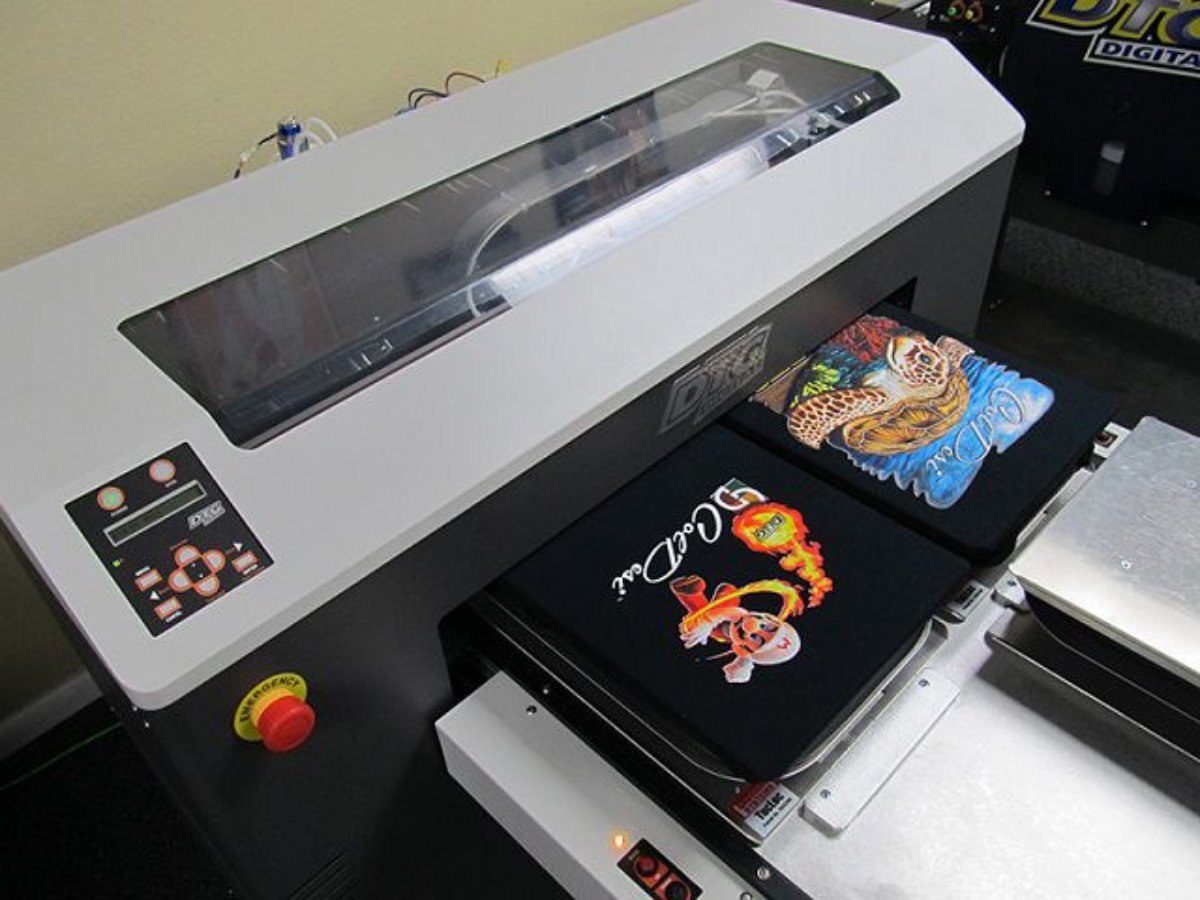 Sublimation cho hình in phủ rộng, màu sắc sống động và không tạo cảm giác cộm trên áo
