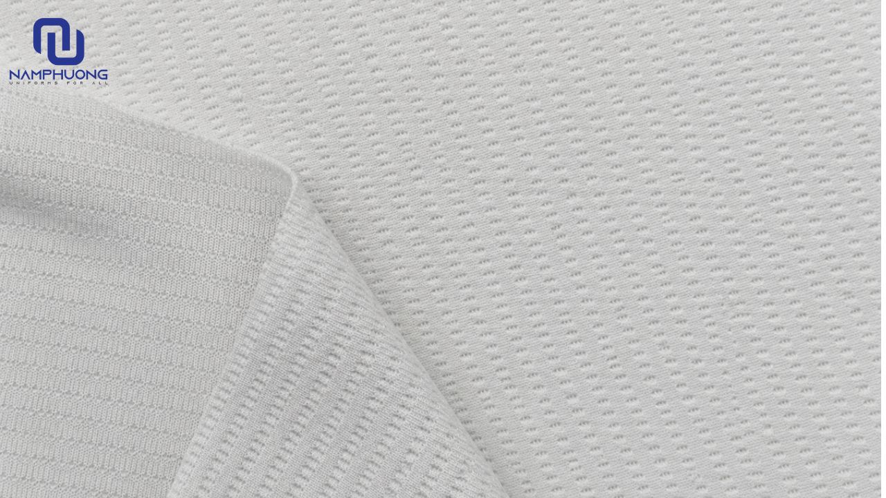 Lưới Polyester dệt kim mắt nhỏ có độ đàn hồi tốt và hạn chế cọ xát da đầu